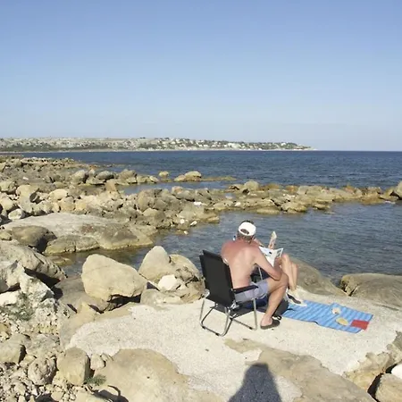Punta Milocca Sleeps 2 Wifi Апартаменты *