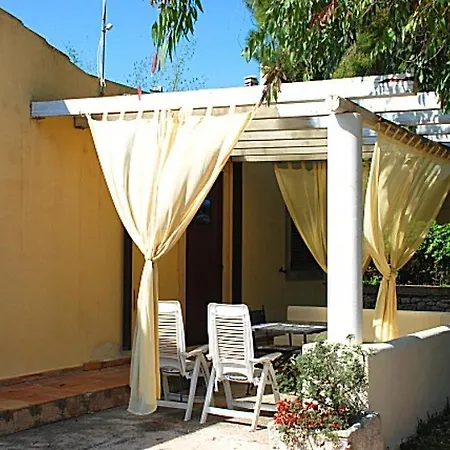 Punta Milocca Sleeps 2 Wifi