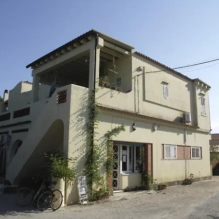 Punta Milocca Sleeps 2 Wifi Terrauzza