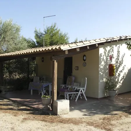 Punta Milocca Sleeps 2 Wifi Апартаменты