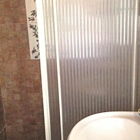 Апартаменты Punta Milocca Sleeps 2 Wifi *